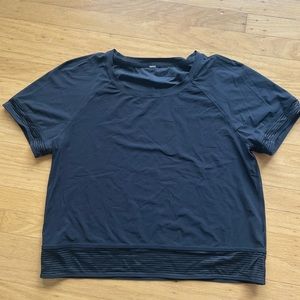 Black relaxed fit Lululemon top